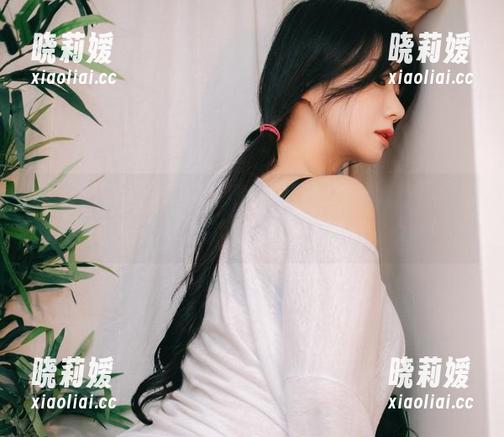 你见过Sia(시아)的高清自拍图册吗？我想，自拍的一刹那她是不是在心里默念“我就是女神”？