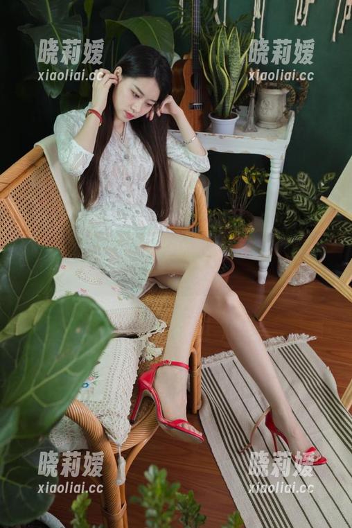 Sia不吃鱼 微密圈 - 吊带反转:无圣光中的Sia不吃鱼有多好玩
