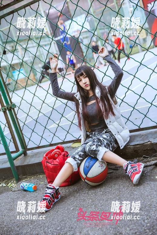 TouTiao头条女神-苏子淇 TouTiao头条女神 - 免费欣赏!苏子淇的美图,实打实的温柔一击,真让人意外。