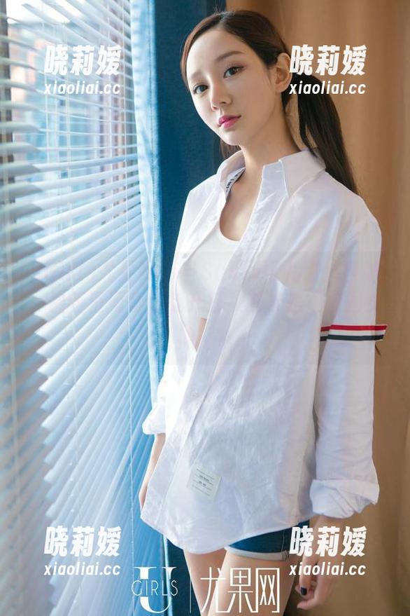 UGirls尤果网 - 当Sukki可儿碰上学妹，最新资源争夺战开打，谁才是“校园女神”？