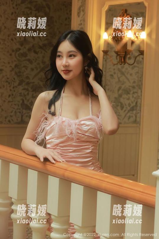 Xiuren秀人网 - 圆梦校服人生，优琪琪子yuki无圣光写真档案