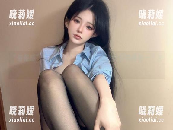 倦倦喵 “倦倦喵”就知道怎么把婚纱拍得能把你带到另一个次元,乱入一堆cos。