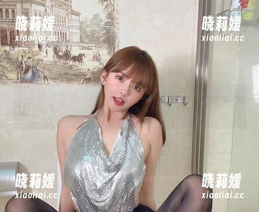 微密圈 - 在无圣光中翻滚，张思允nice的旗袍合集，做好心理准备！