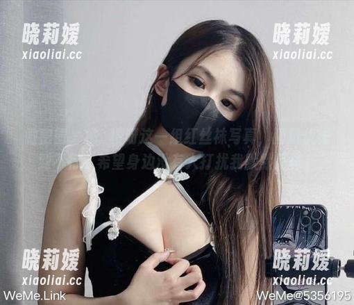 微密圈 - 桃沢樱呀这一组红丝袜写真，画风优雅到不行，希望身边没有人打扰我默默品味。
