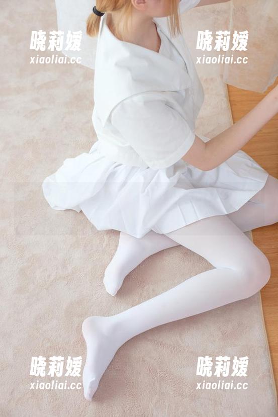 森萝财团 - 浴室日记：小奶糕Milky网盘里的迷人合集！