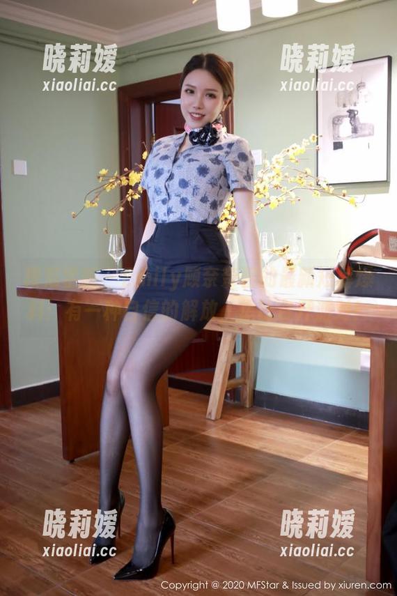 模范学院-Emily顾奈奈酱 模范学院 - Emily顾奈奈酱的最新短裤爆料:有一种自信的解放,想让它开派对!