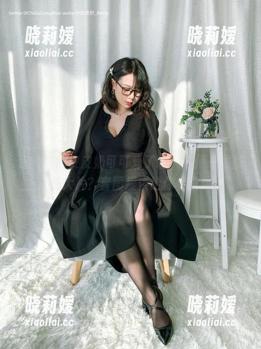 皮皮奶可可爱了啦 运动中的皮皮奶可可爱了啦,随便一张都是大片?套图提供给你见证!