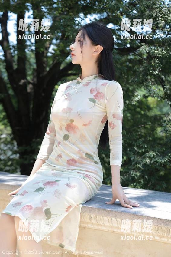 秀人网-安然maleah 秀人网 - 图片里的安然maleah,旅拍带来的那种一闪而过的轻叹