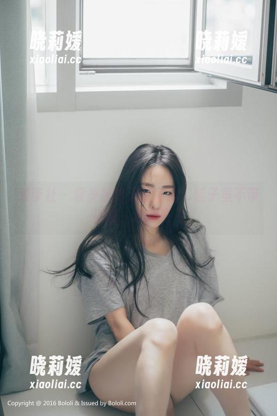 菠萝社-夏美酱 菠萝社 - 夏美酱的天使套图:鞋子虽不带翅膀,心却在飞