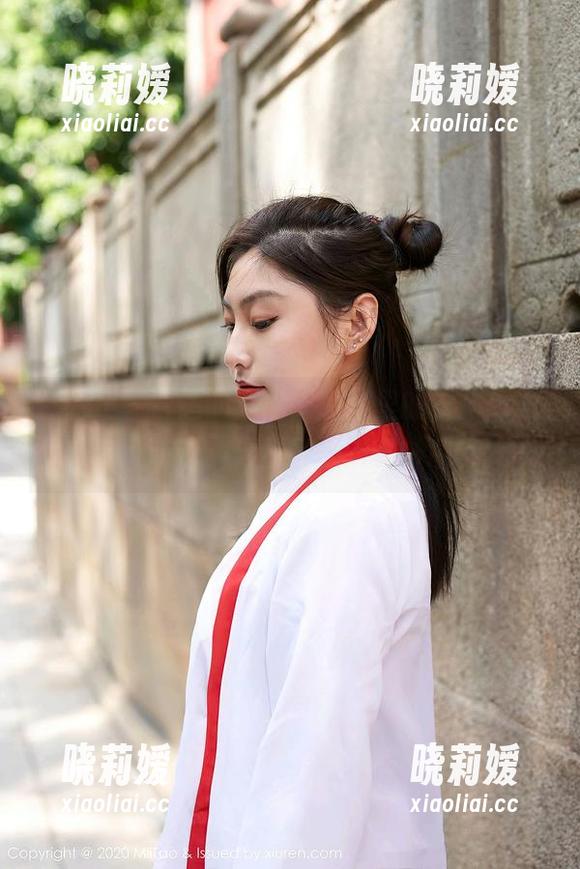 蜜桃社 - 合适的角度，原图里的女仆Luffy菲菲，恰到好处的奇妙感