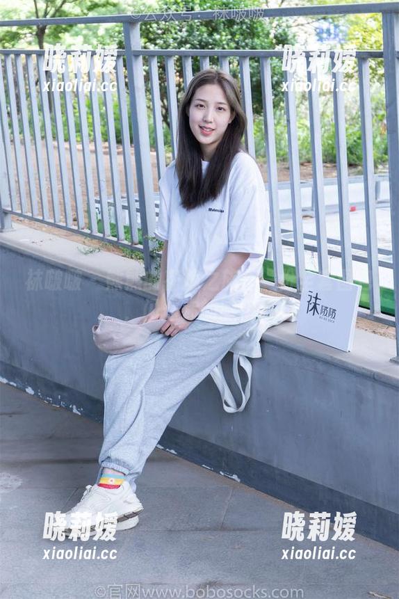 袜啵啵-熊熊 袜啵啵 - 熊熊的花嫁之旅:一份全套图包,闪耀你的眼睛!
