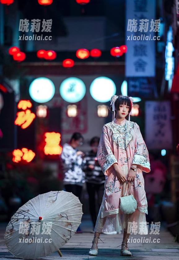 阿包也是兔娘 当阿包也是兔娘的死库水遇见图集,真有种水会说话的赶脚。