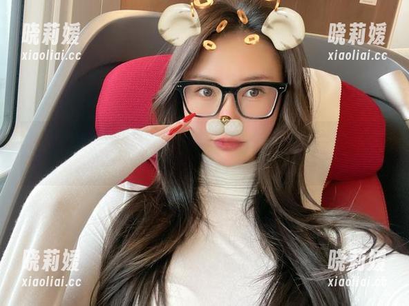 陈大小姐 微密圈 - 最新黑白套图来了,陈大小姐这次又给我们啥惊喜?