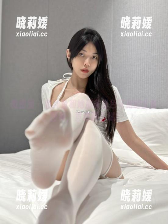鱼神鱼 微密圈 - 鱼神鱼和她那条粉色花裙的全套图集,竟然那么燃!